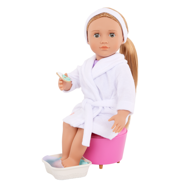 Our Generation 46cm Spa Day Doll Serafina & Storybook