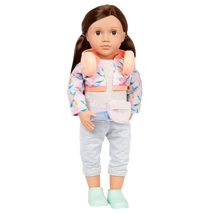 Reese - 46cm Travel Doll - OG Doll with Brown Hair & Brown Eyes - Doll with Storybook - Travel Accessories - Toys & Gifts for 3 Years + - Our Generation UK