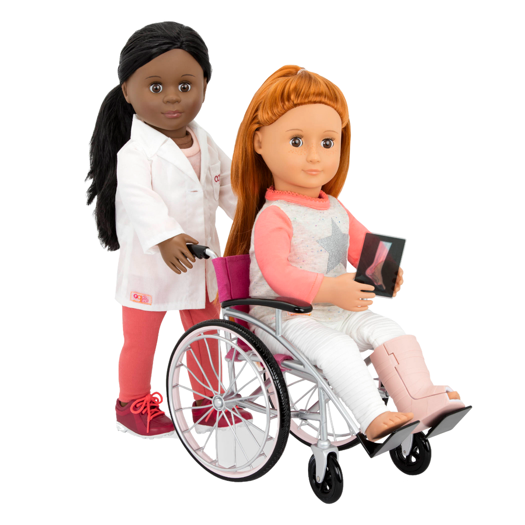 Heals on Wheels - Medical Accessory Set for Dolls - Doll Wheelchair & Medical Accessories - Crutches & Leg Cast - Doll Accessories - Our Generation